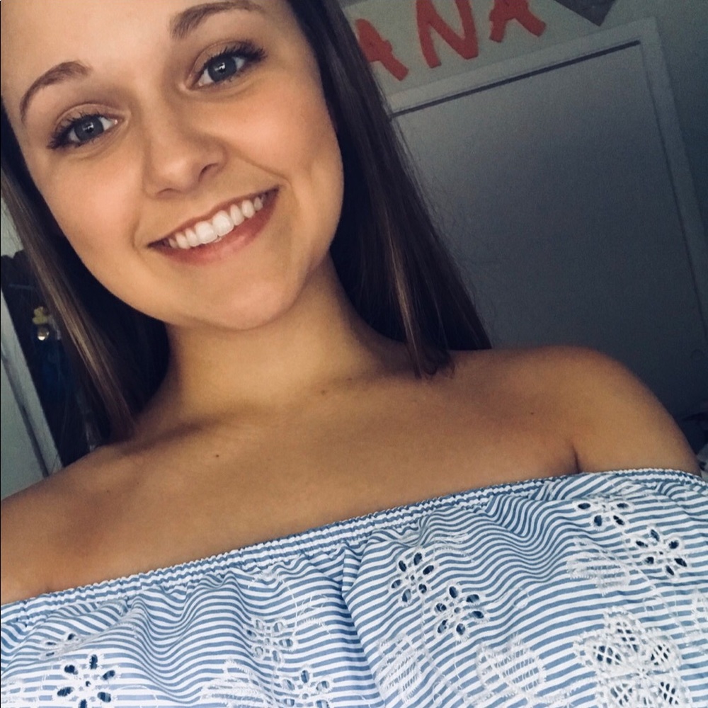 Meet your Posher, Alana